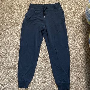 Athleta balance jogger